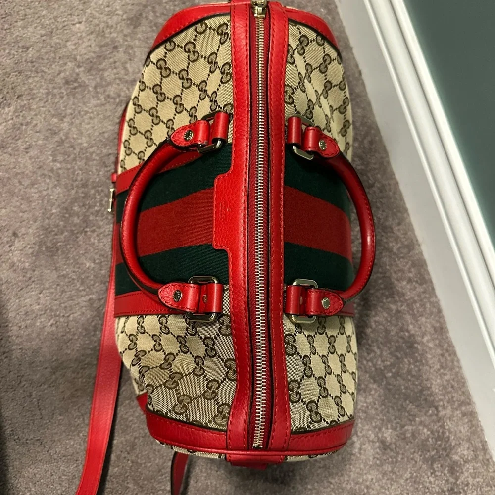 Gucci Boston bag brown monogram with red leather - Picture 4 of 16